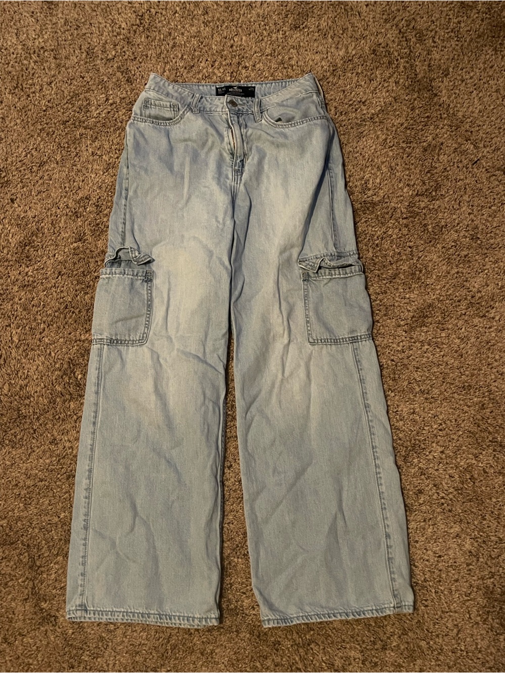 Hollister Light Wash Relaxed Cargo Jeans